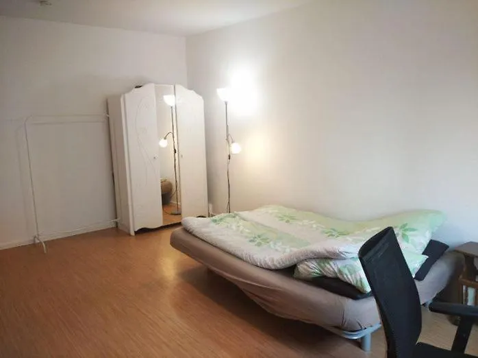 1-Zimmer-Wohnung Berlin 0*,  Germany
