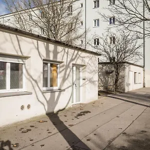 Three Bedroom Big Kitchen Selfcheckin Street Parking Berlin